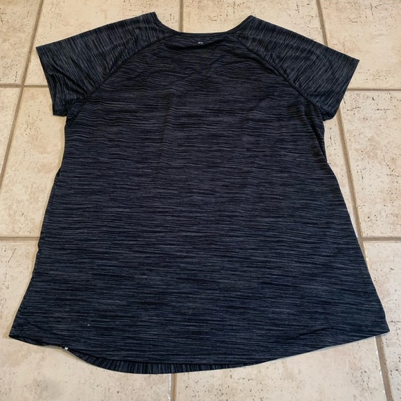 💜 90 Degree by Reflex Performance V-Neck T-Shirt - Picture 5 of 6